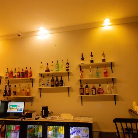 Celeste פאטהיה