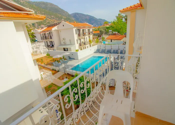Celeste Otel
