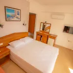 Celeste Hotel